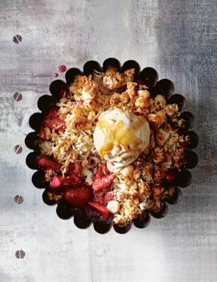 pruimen- aardbeiencrumble