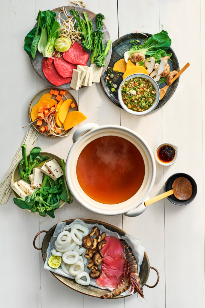 Aziatische hotpot op basis van vegan groentebouillon