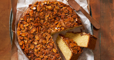 Zweedse amandelcake met karamel