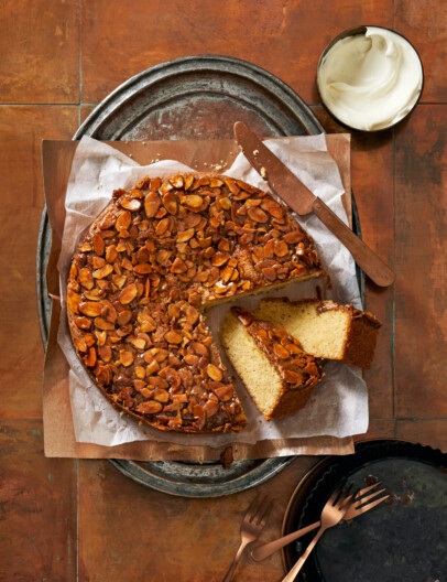 Zweedse amandelcake met karamel