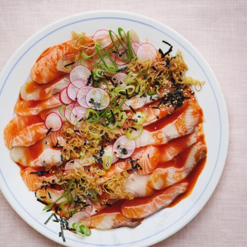rauwe vis met gochujang-dressing