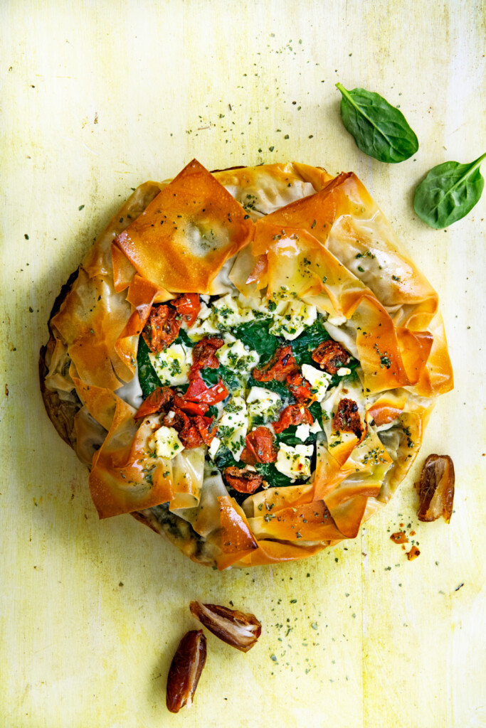 spinazietaart met dadels en feta
