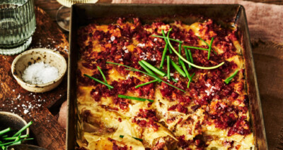 aardappelgratin met pancetta & karamel-uien