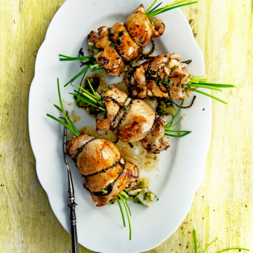 citroenkiprollades met botersla en yoghurtdressing