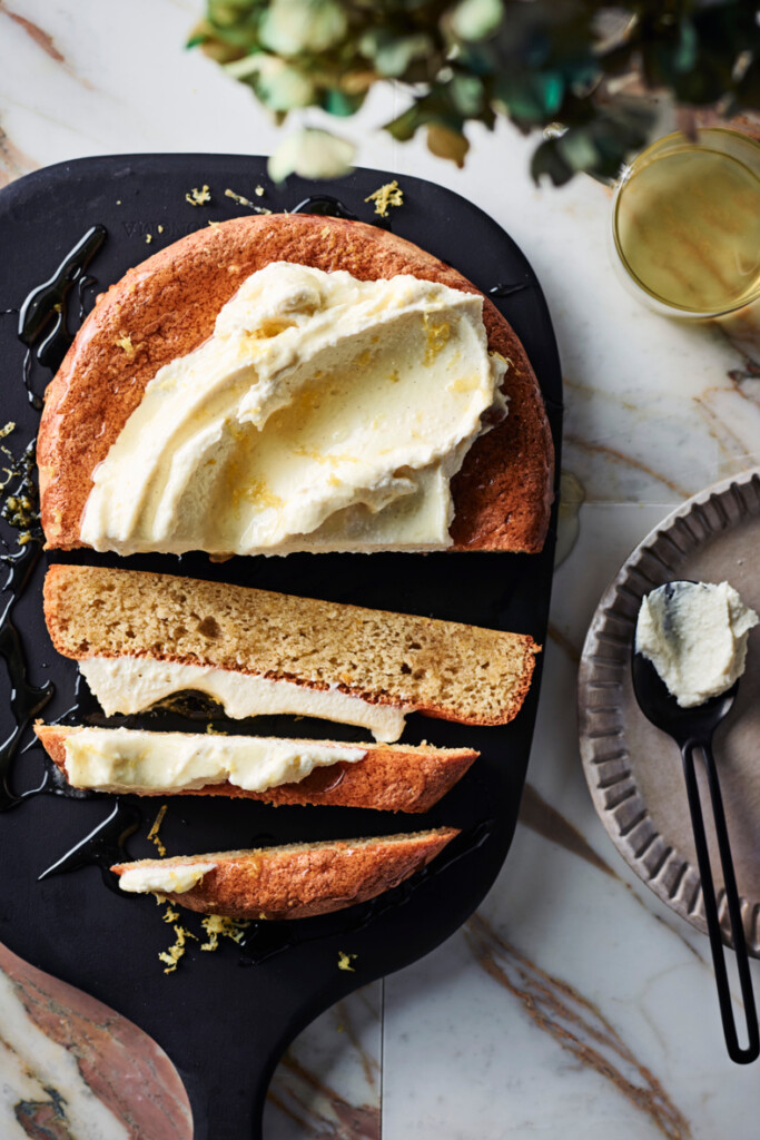 citroen-amandelcake met ricottaglazuur