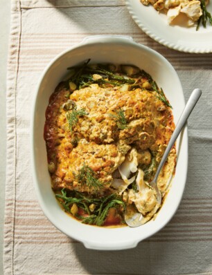 schelvis uit de oven met miso-mosterd, cornichons en zeekraal