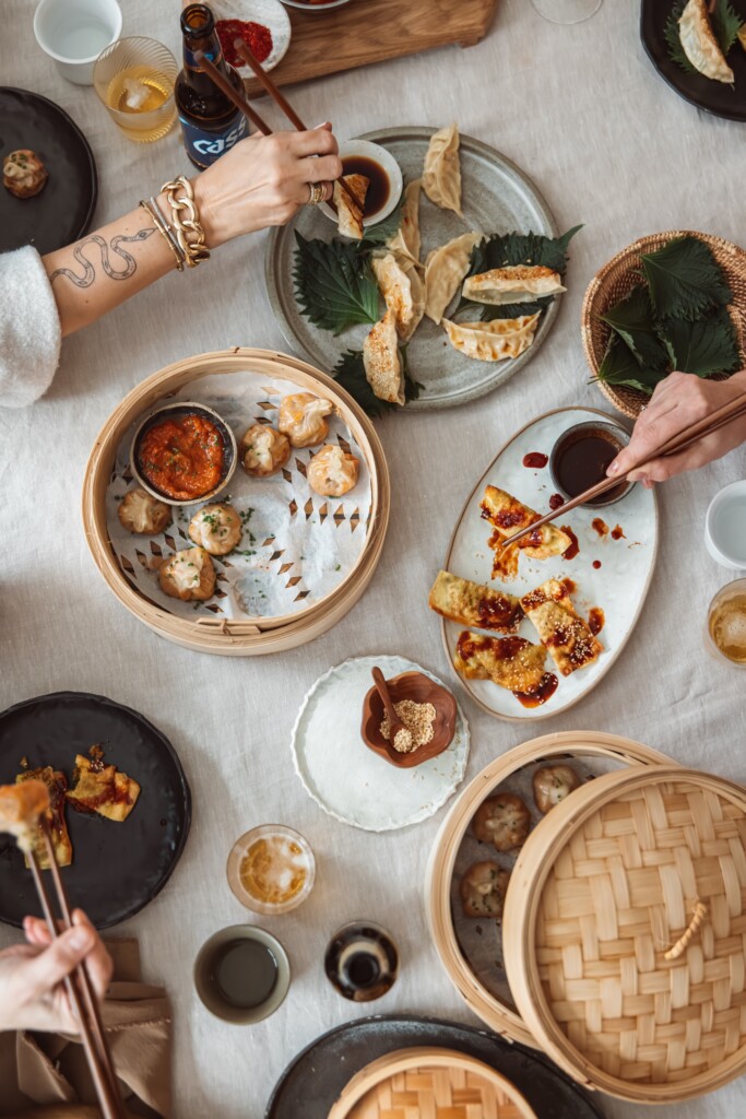 dumplings vouwen: met deze vouwtechnieken host je een succesvolle dumpling party