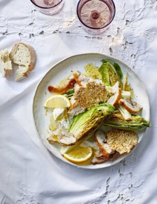 crunchy kip met mini-romaine & citroenricotta