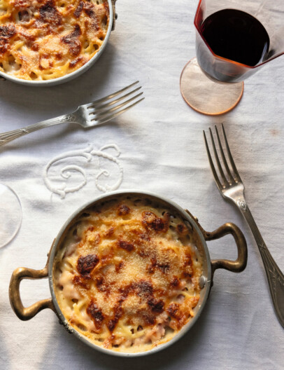 gebakken tagliolini met prosciutto, van Mimi Thorisson