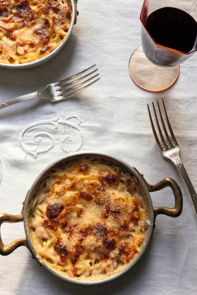 gebakken tagliolini met prosciutto, van Mimi Thorisson