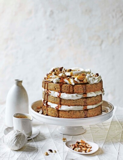 hazelnoottaart met geklopte ricotta & mokka-karamel