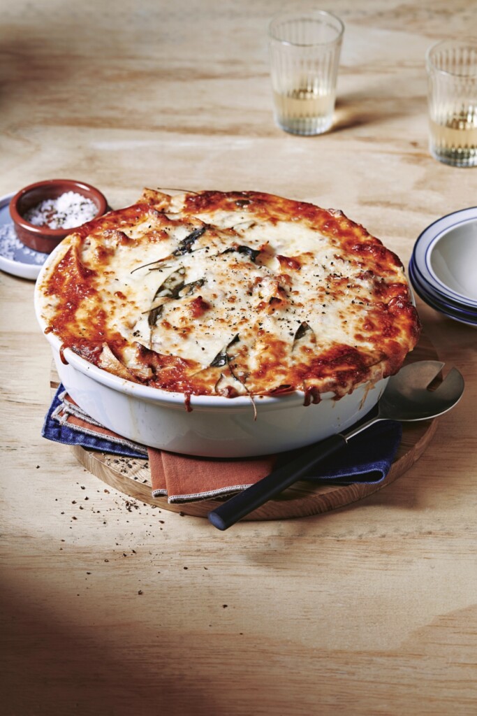 makkelijke lasagne met venkelgehaktsaus & spekjesbechamel