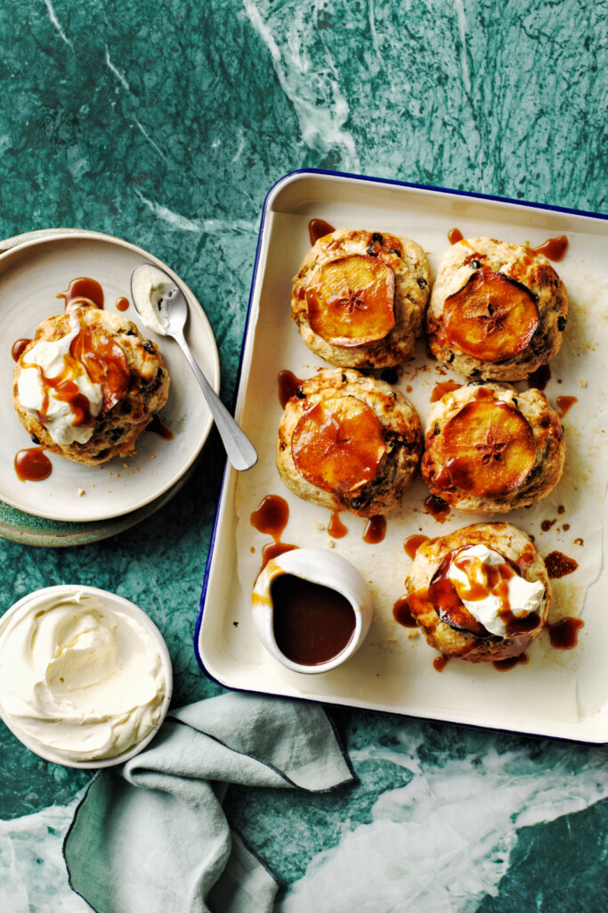 salted caramel scones met appel
