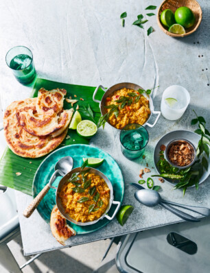 roti canai met spliterwtencurry