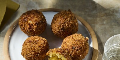 pallotte di cacio e pepe ‘kaas en peper’-balletjes van Toscanini