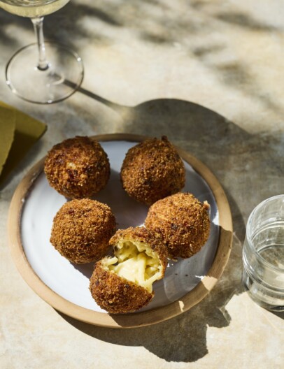 pallotte di cacio e pepe ‘kaas en peper’-balletjes van Toscanini