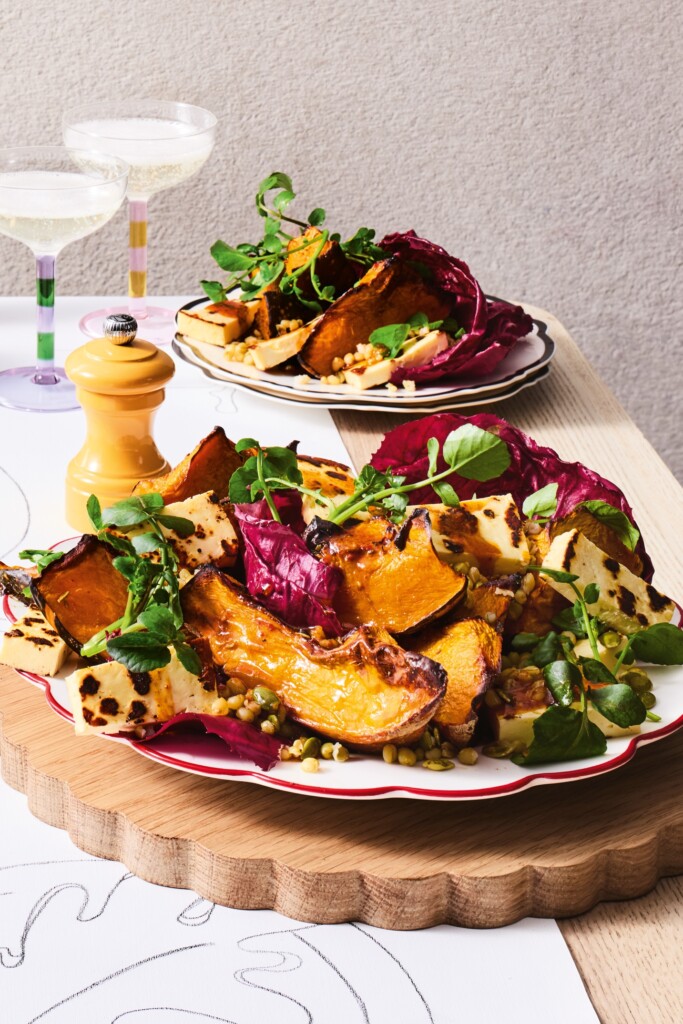 pompoen & freekehsalade met pittige honingdressing