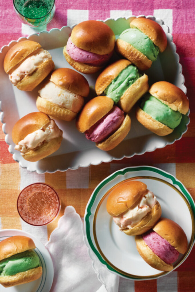 ijssandwich met brioche en zelfgemaakte gelato