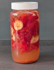 gefermenteerde hotsauce maken: dit is de man die je alles over fermenteren leert
