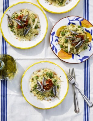 couscous met verse ansjovis & tomatenjam