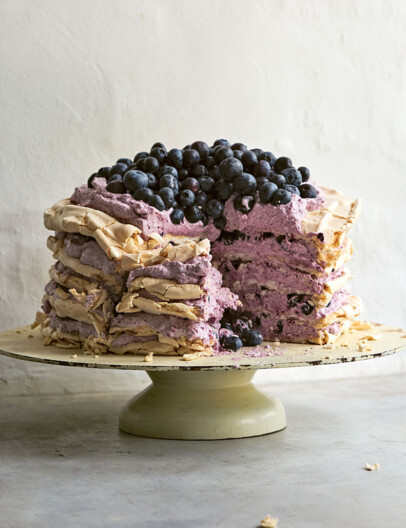 paarse meringue-toren