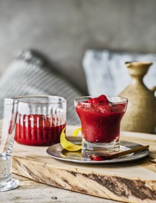 ijskoude frambozen-limoncelloslushie